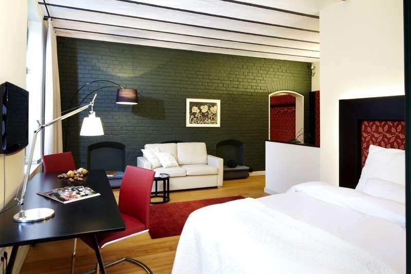 Parkhotel Pforzheim Rom bilde